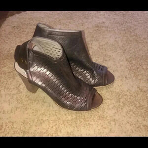 Corkys block heel shoes